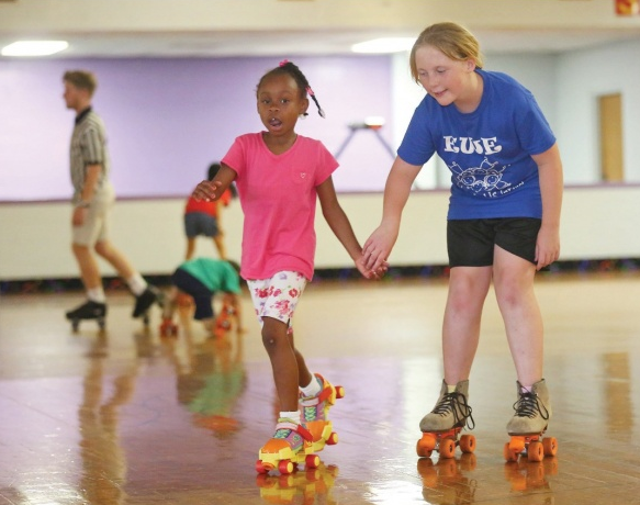 Fun Time in the City by KIRSTEN BALLARD, photo by MELISSA KEY